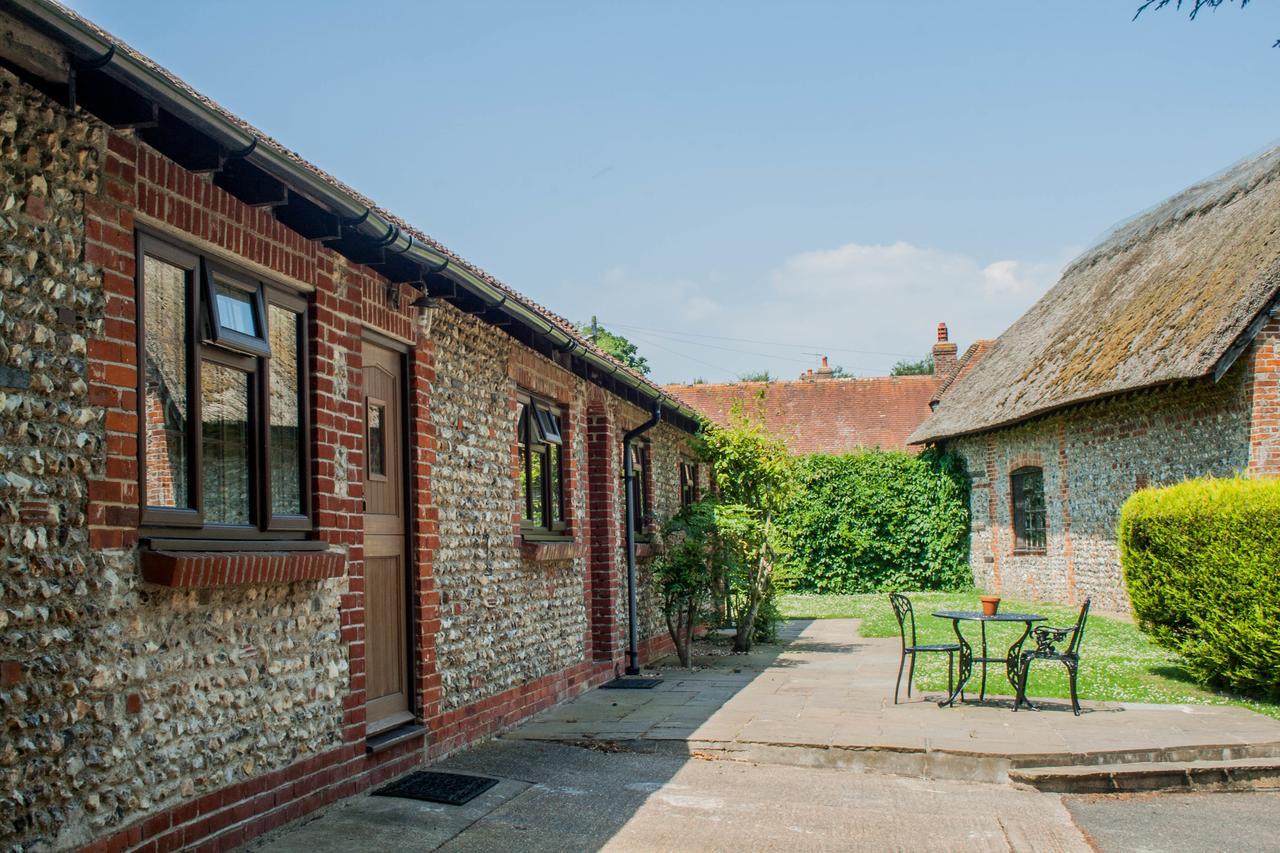 Old Selden Farm B&B Clapham  Exterior foto